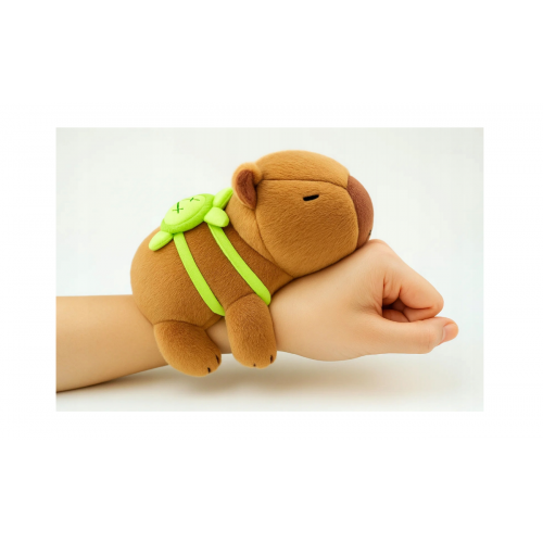 Plīša kapibaras rokas talismana rotaļlieta ar mugursomu un rokassprādzi (B48Y2)