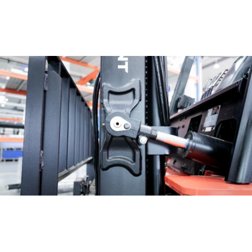 Akumulatoru darbināms iekrāvējs 3.5 t, 280 Ah, 80 V, kabīne ar sildītāju, miglas lukturi no EP-QUIPMENT (EFL353S)
