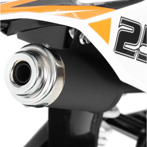 Benzīna motocikls ar 57 cm³ četrtaktu dzinēju un 1,5 ZS jaudu. (HECHT 54557)