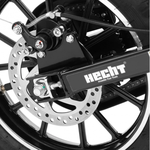 Benzīna motocikls ar 57 cm³ četrtaktu dzinēju un 1,5 ZS jaudu. (HECHT 54557)