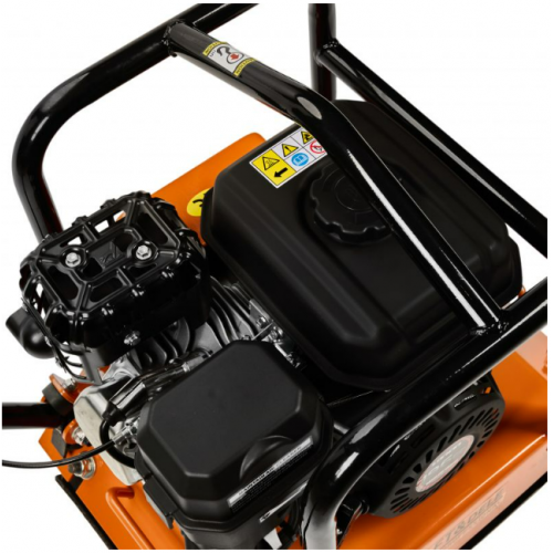 Benzīna vibrācijas plāksne 7 ZS, 65 kg, 4900 apgr./min, 650 m²/h no Kraft&Dele (KD1196)
