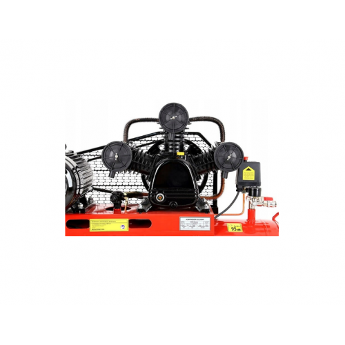 Eļļas kompresors 100l 8 bāri 5,6 ZS 3 virzuļi 400V separators  no Kraft&Dele (KD405)