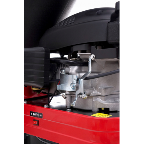 Zaru smalcinātājs benzīna smalcinātājs smalcinātājs + grozs 65 l 4,3 kW/6 km Kraft&dele (KD5204)