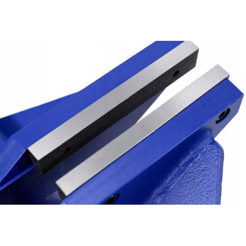 Profesionālās skrūvspīles 150 mm Kraft&dele (KD5995)