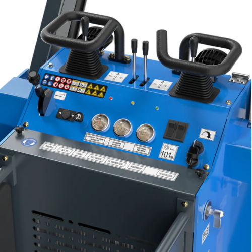 Mini iekrāvējs 0.9T ar Kubota Z482 dzinēju, 11 ZS no Rippa RS04