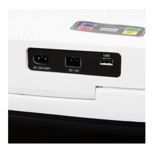 Automašīnas ledusskapis 30L 12/240V ar sildīšanas funkciju un USB displeju (SDH179)