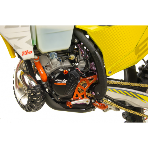 Benzīna krosa motocikls 250cm3, 21"/18" 2T  elektriskais starteris no Asix Cross  (XR99)