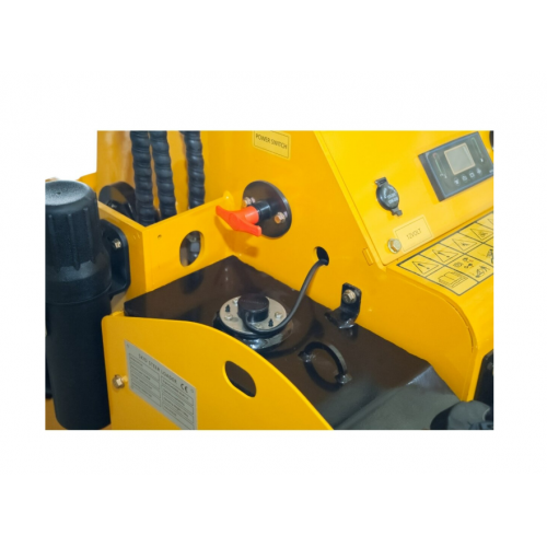 Dīzeļa kāpurķēžu mini iekrāvējs 18,4 kW ENZO (HT530T)