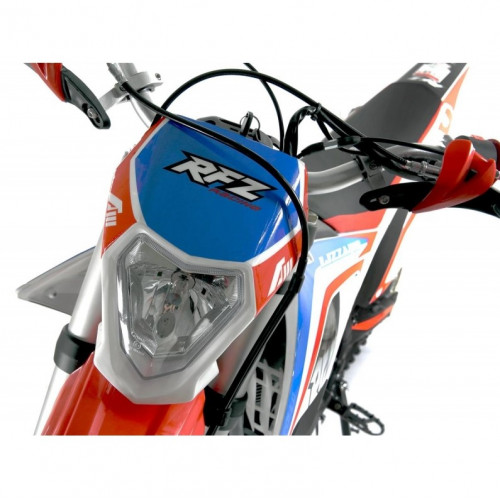 Motocikls Apollo Lizzard 250 cm3 21/18 (Rokas + elektriskais starts)
